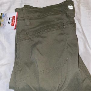 Men’s Wrangler Utility Work Pants